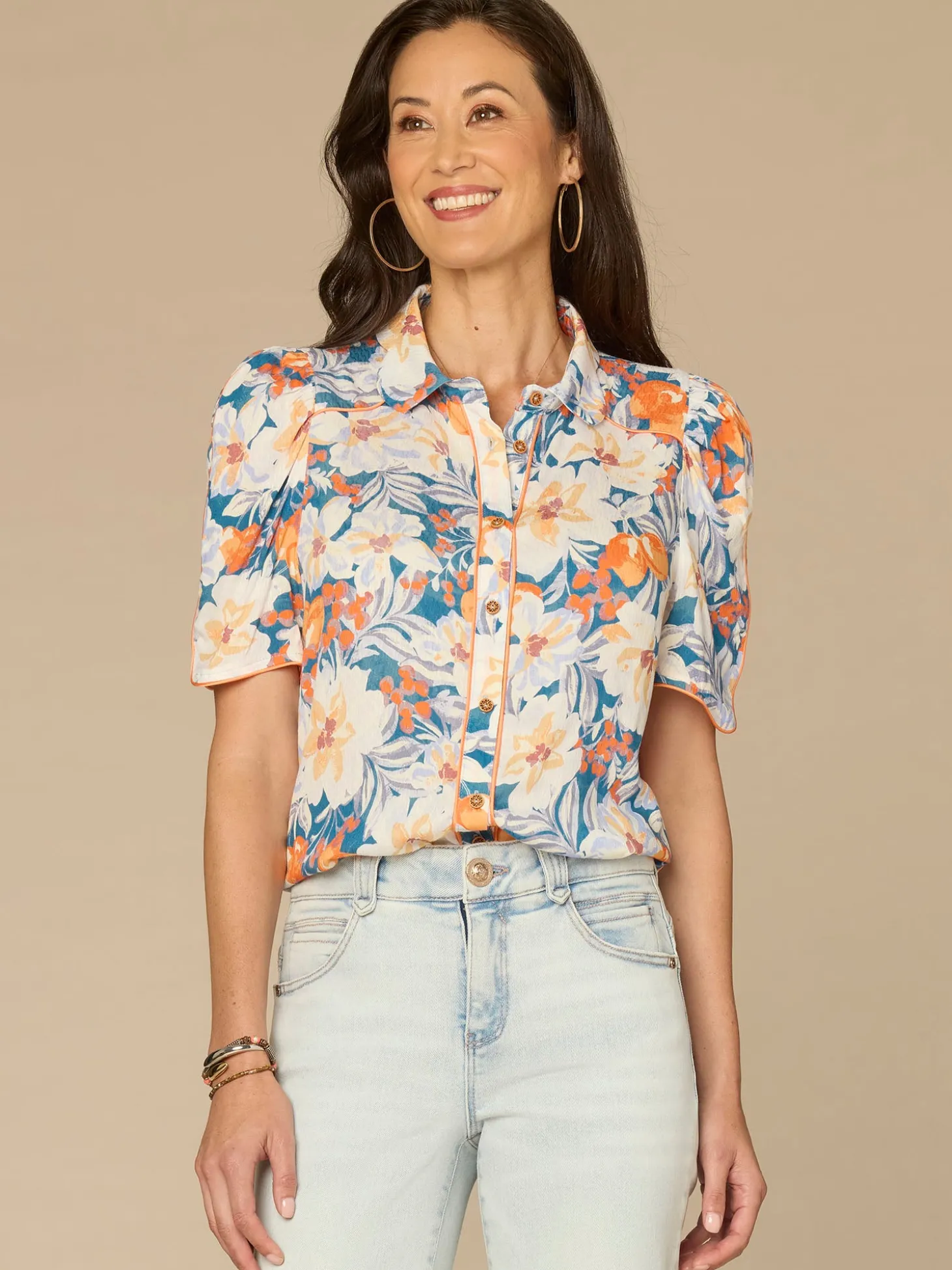 Above Elbow Puff Sleeve Scallop Collar Button Down Printed Woven Top