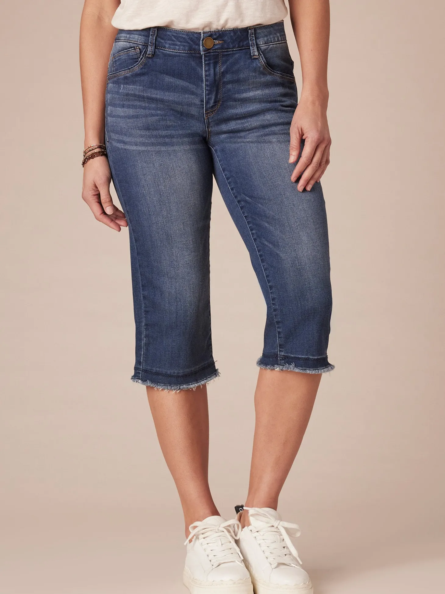 "Ab"solution® Blue Denim Petite Fray Hem Skimmer Capri