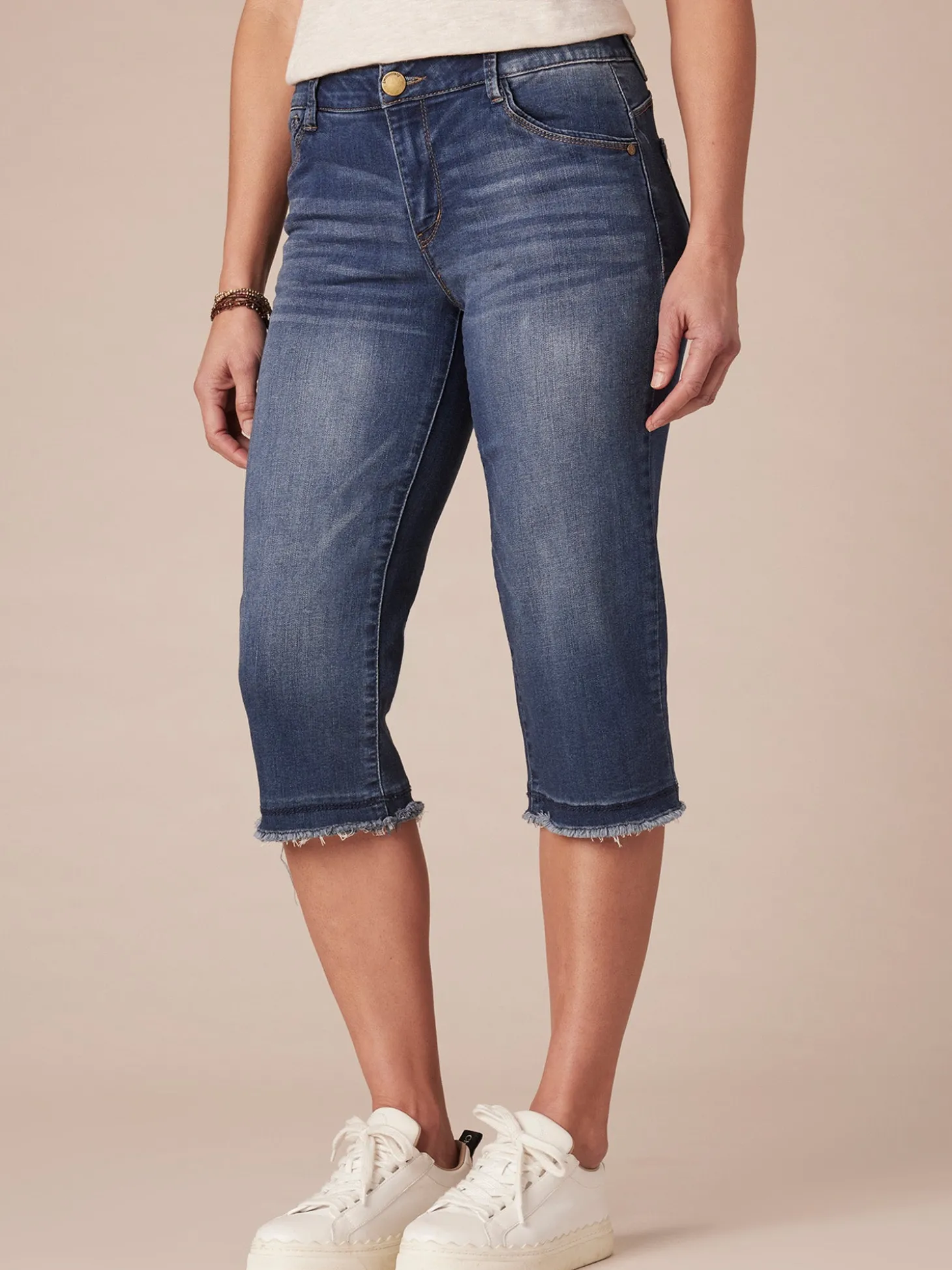 "Ab"solution® Blue Denim Petite Fray Hem Skimmer Capri