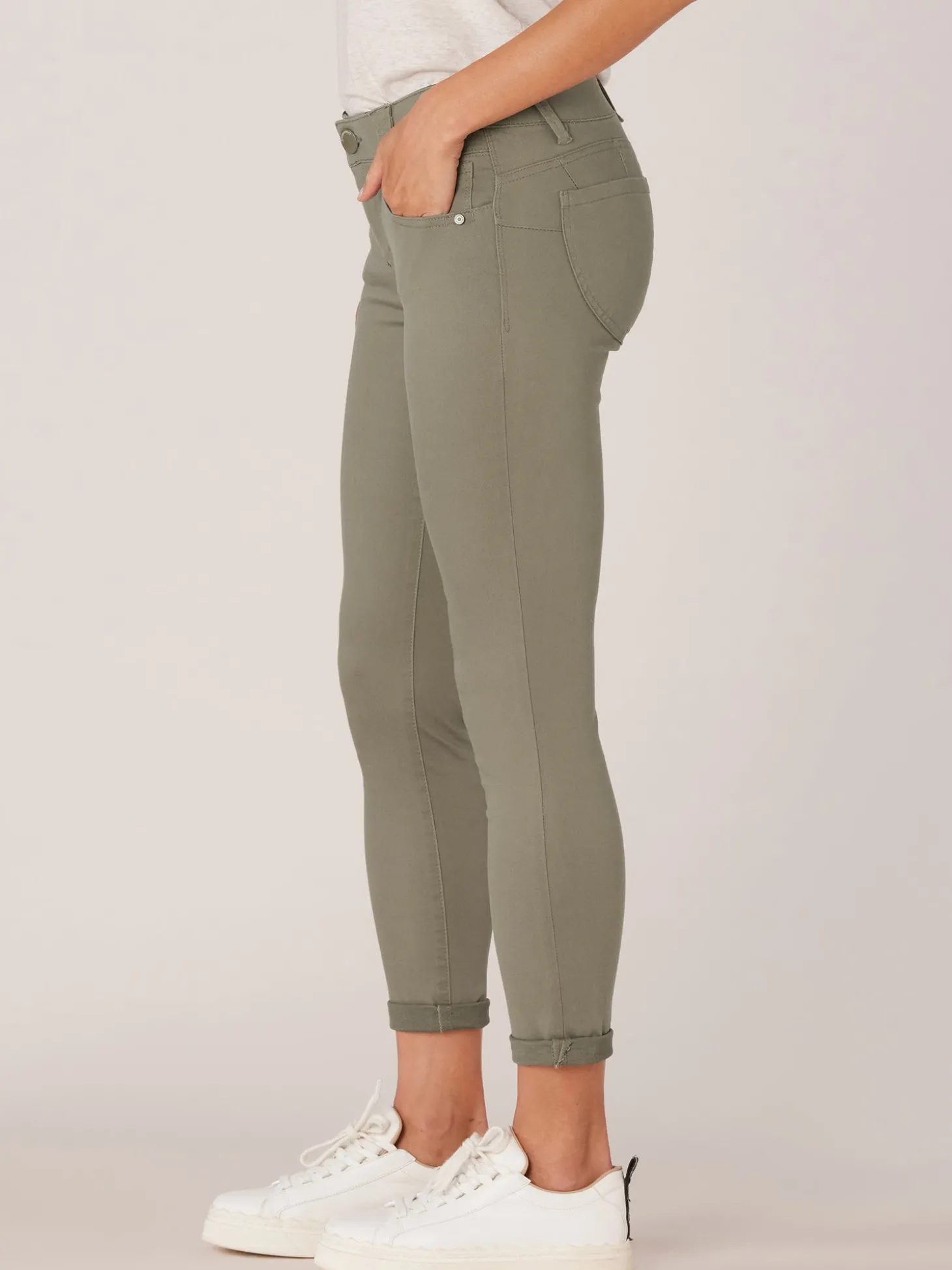 "Ab"solution® Colored Ankle Skimmer Pants