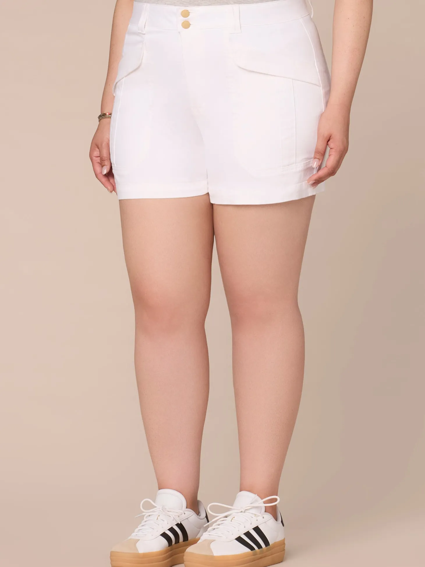 "Ab"solution® High Rise Plus Colored 5 1/2" Cargo Shorts