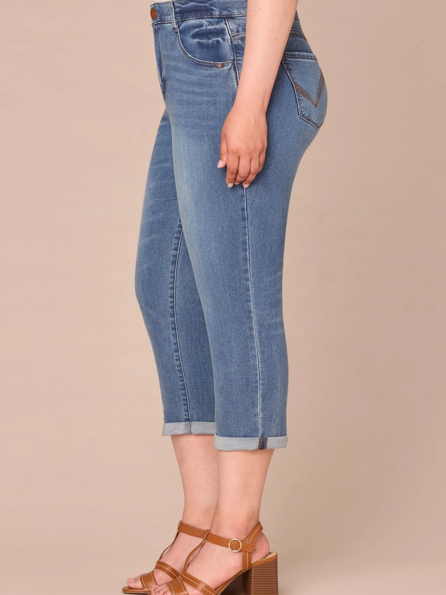 "Ab"solution High Rise Rope Embroidered Plus Size Modern Capri Jeans