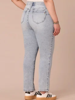“Ab”solution® Mid-Rise Booty Lift Plus Size Straight Leg Jeans