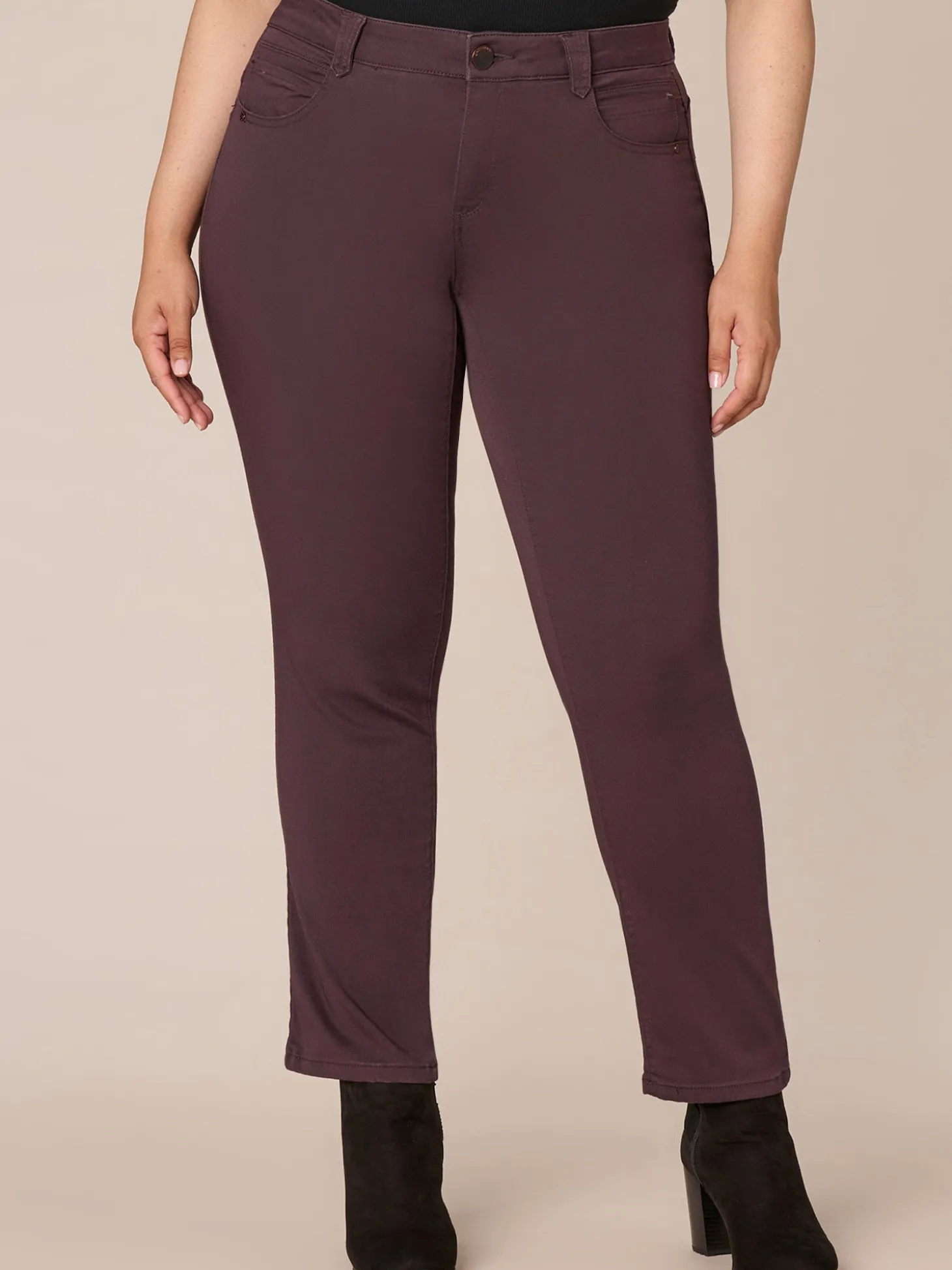 "Ab"solution® Mid-Rise Booty Lift Straight Leg Plus Size Colored Jeans