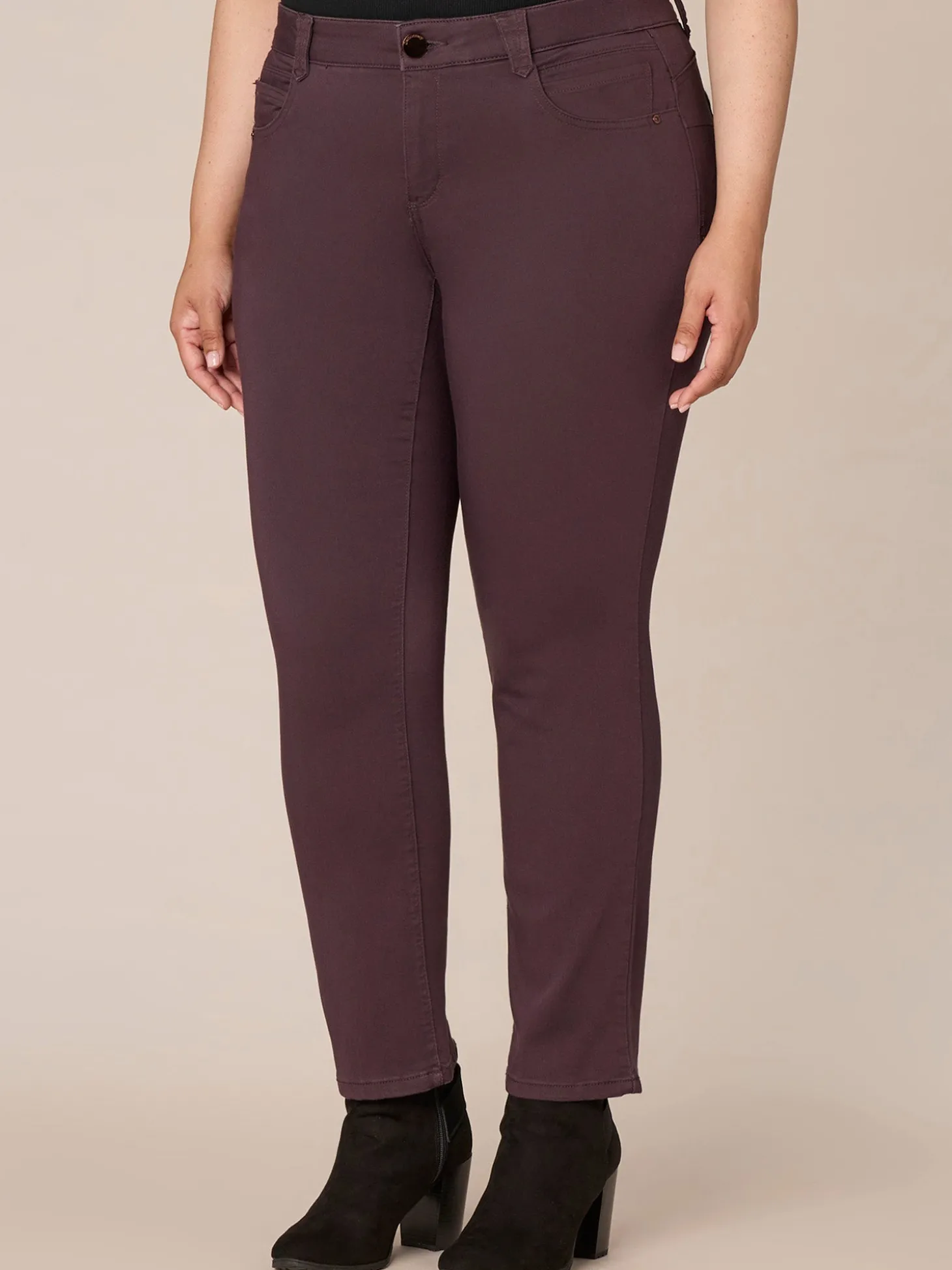 "Ab"solution® Mid-Rise Booty Lift Straight Leg Plus Size Colored Jeans