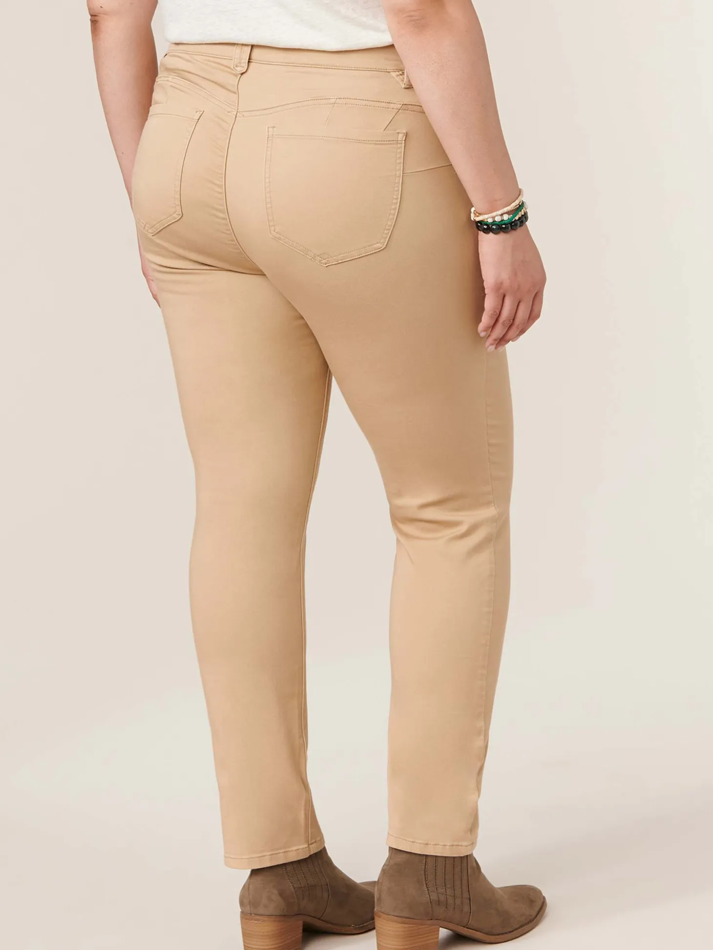 "Ab"solution® Mid-Rise Booty Lift Straight Leg Plus Size Colored Jeans