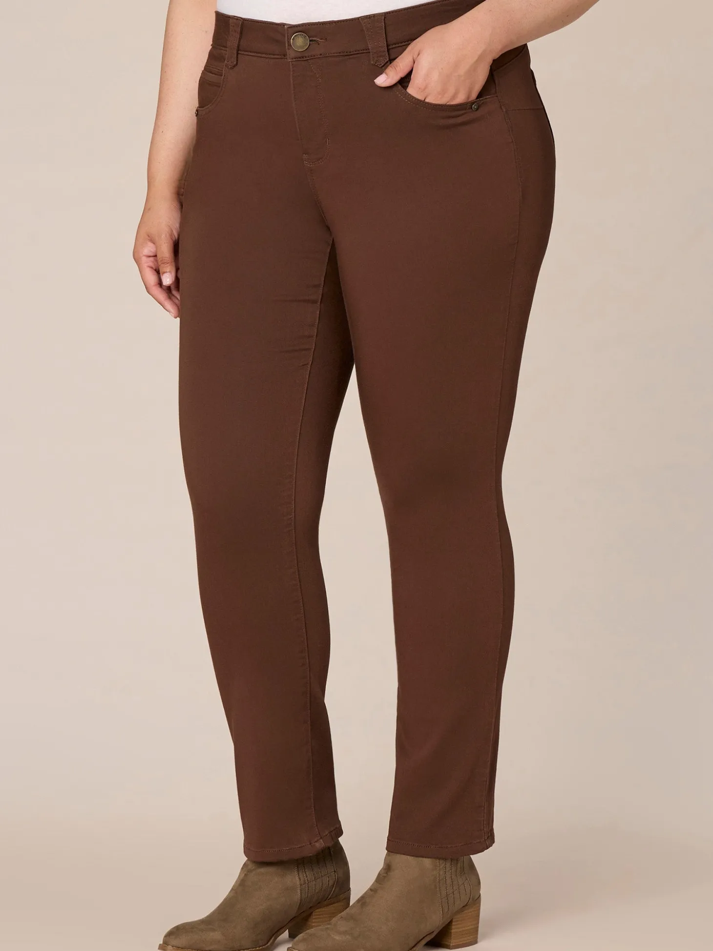 "Ab"solution® Mid-Rise Booty Lift Straight Leg Plus Size Colored Jeans