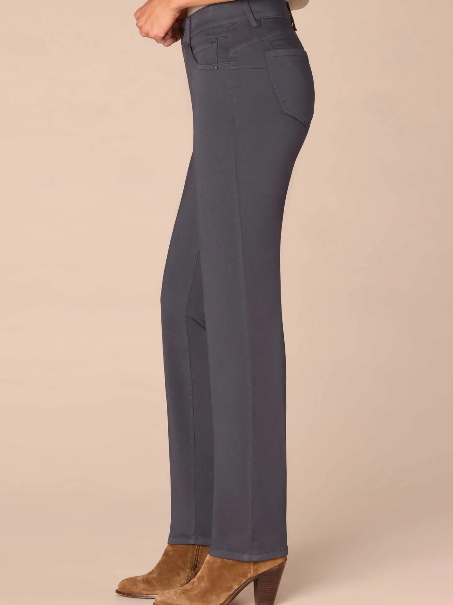"Ab"solution® Mid-Rise Booty Lift Straight Leg Plus Size Colored Jeans