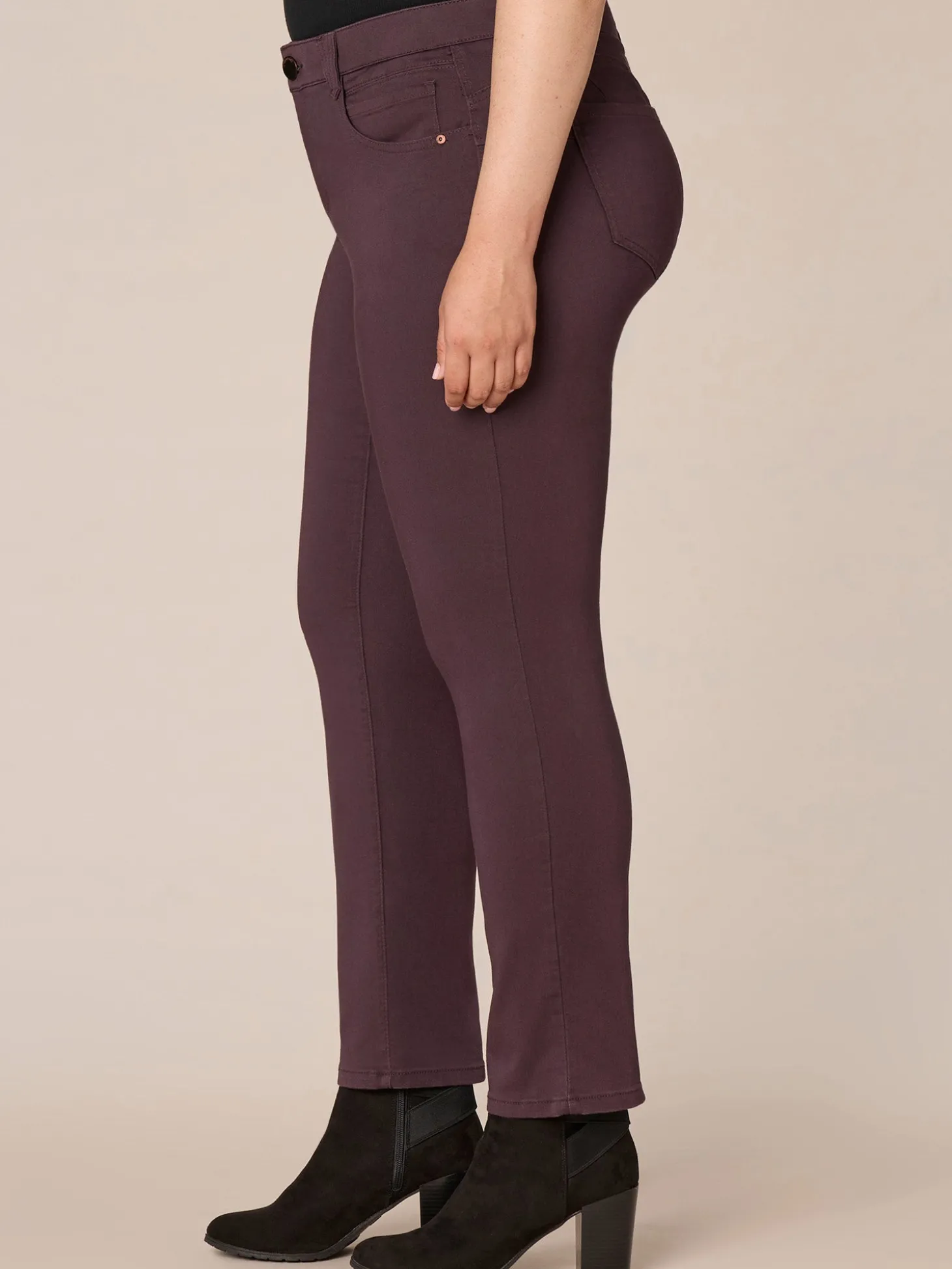 "Ab"solution® Mid-Rise Booty Lift Straight Leg Plus Size Colored Jeans