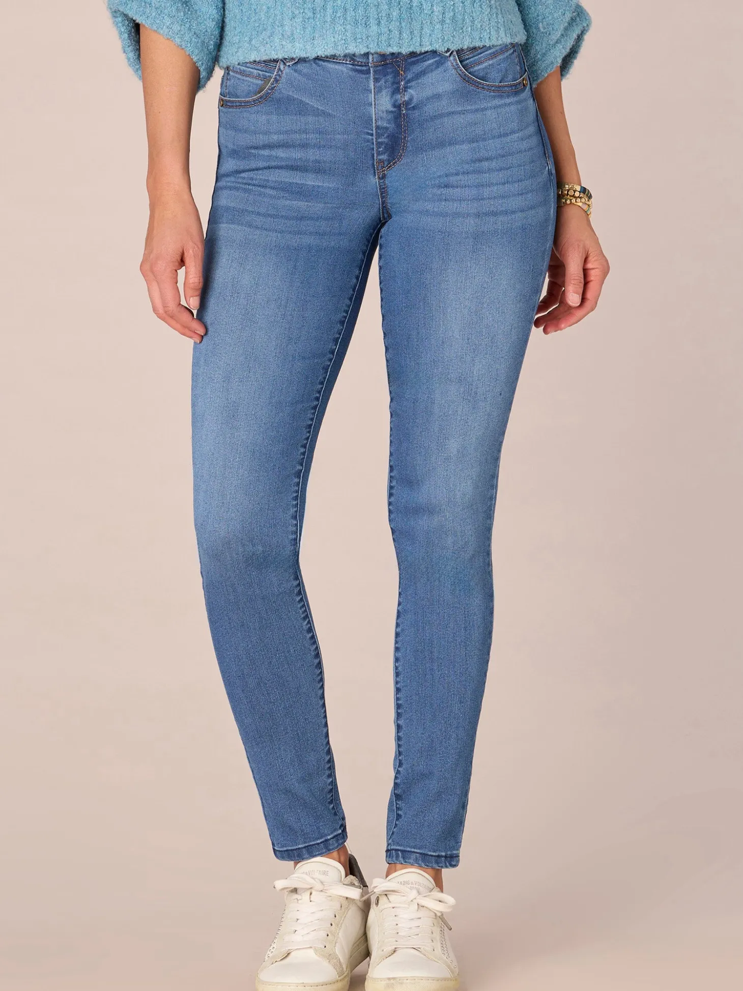 "Ab"solution Mid-Rise Jegging Petite Jeans