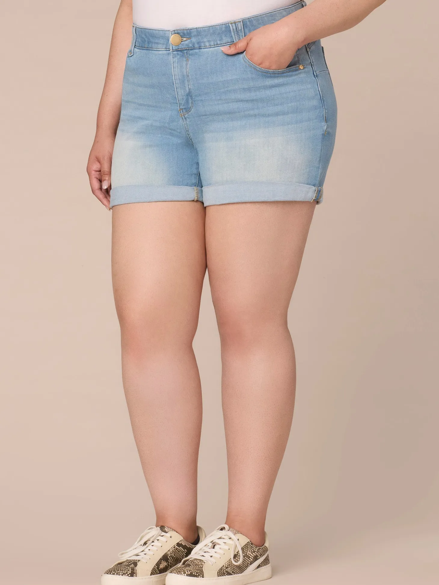 "Ab"solution Mid-Rise Plus Size Shorts with Angled Dart Seams