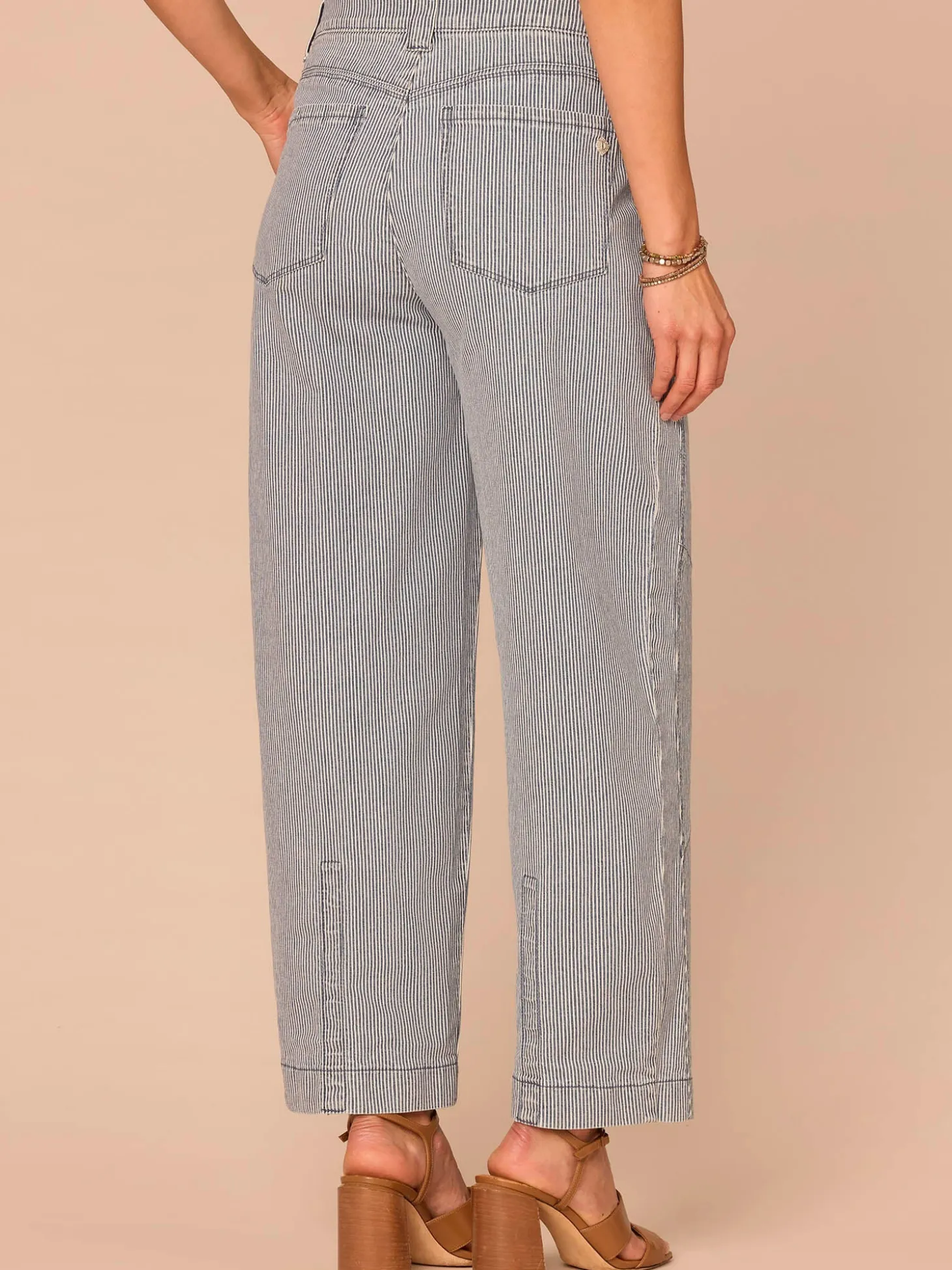 “Ab”solution® Skyrise Dart Panel Relaxed Barrel Leg Jean with Snap Hem