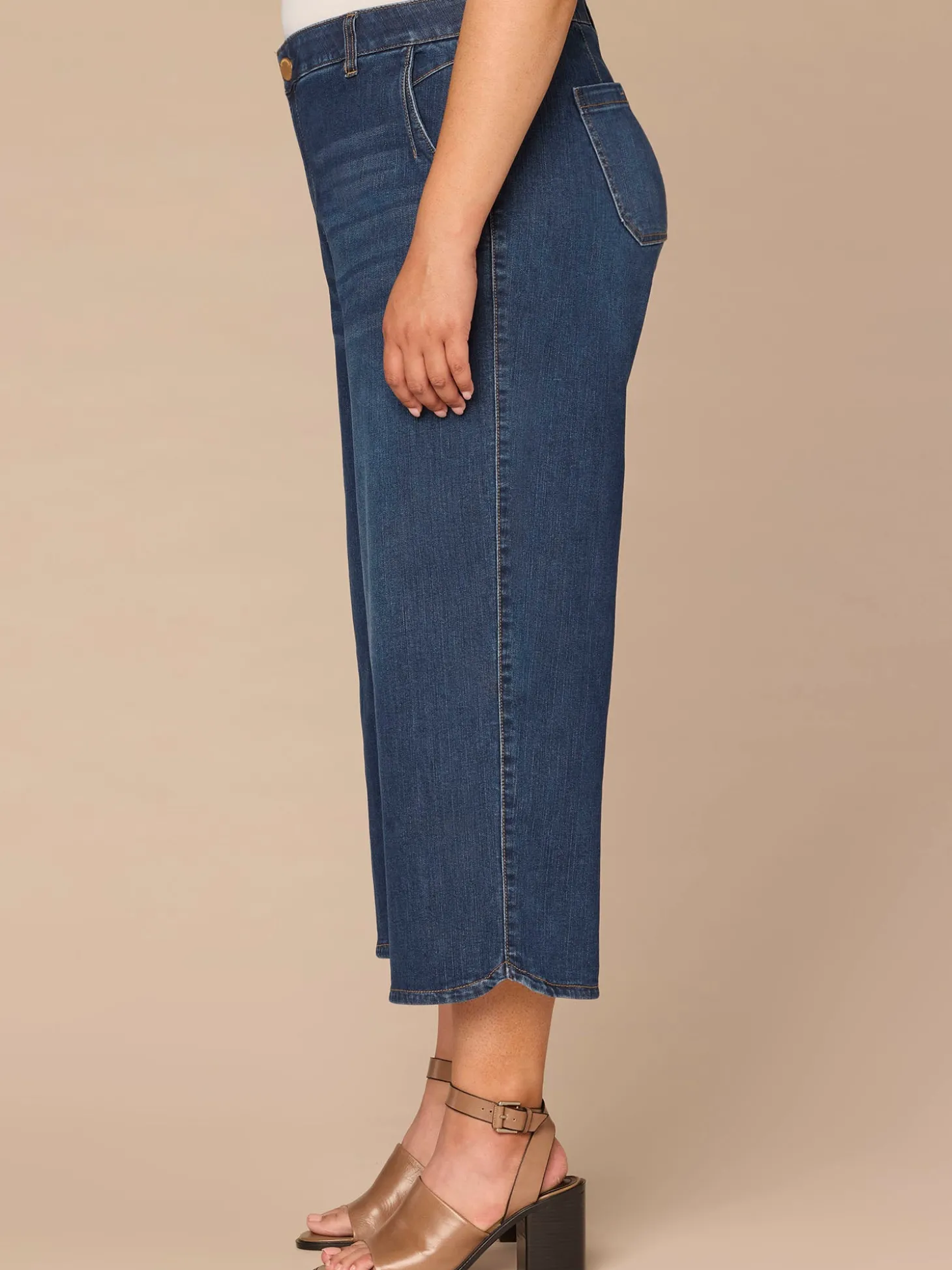 "Ab"solution® Skyrise Dart Seam Tulip Hem Crop Plus Size Wide Leg Jean