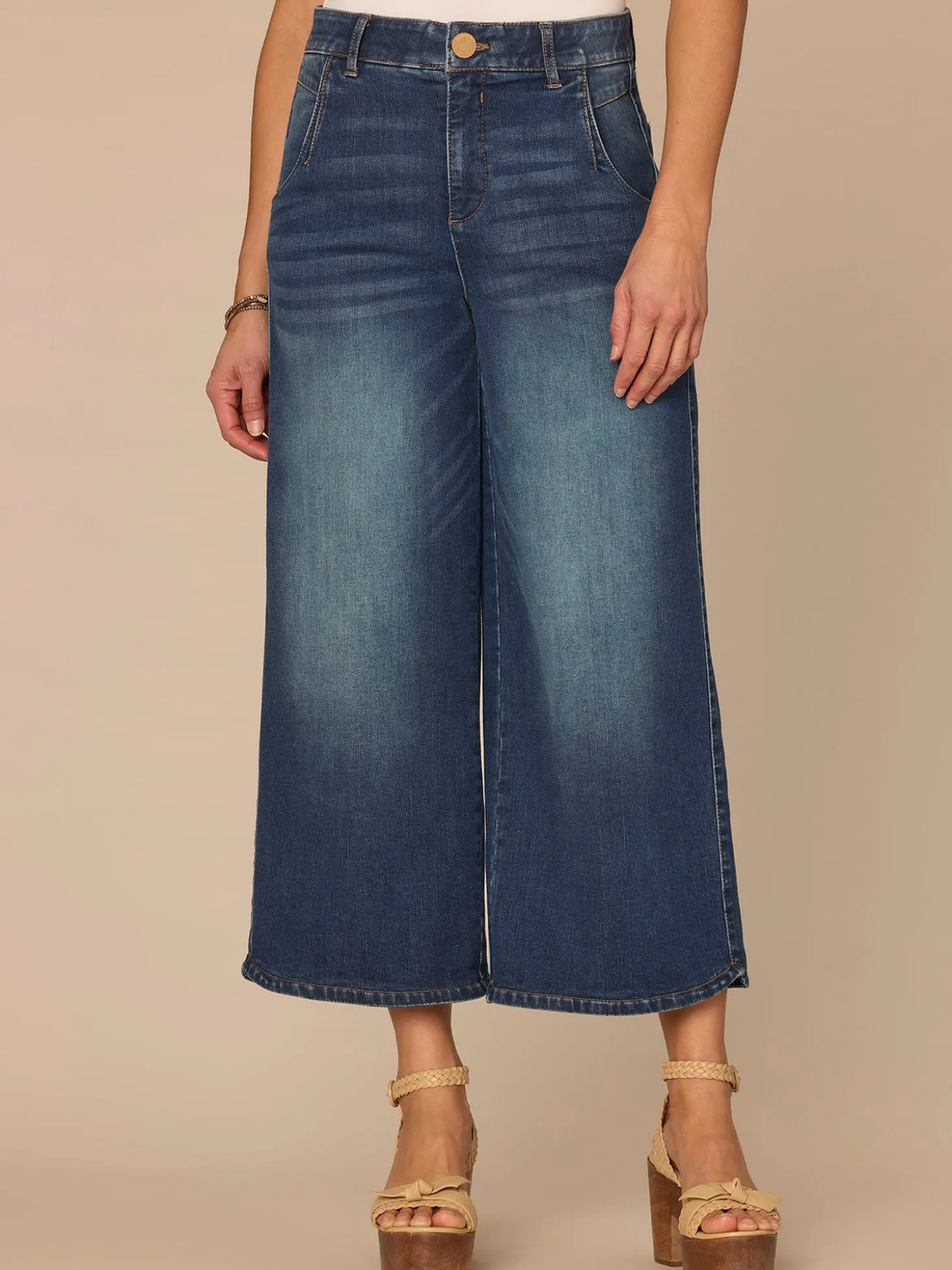 "Ab"solution® Skyrise Dart Seam Tulip Hem Crop Petite Wide Leg Jeans