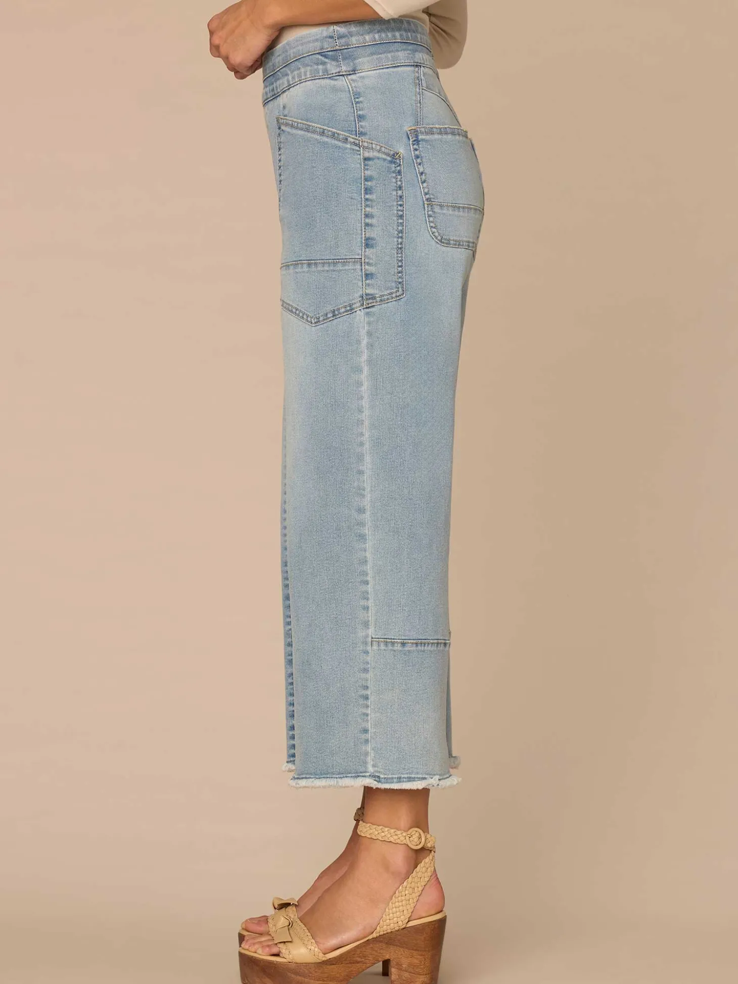 "Ab"solution® Skyrise Glider Cropped Fray Hem Petite Wide Leg Jeans