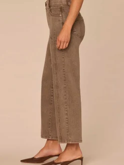 "Ab"solution® Skyrise Relaxed Straight Leg Plus Size Jean with Seaming