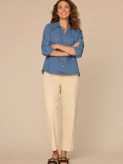 Below Elbow Sleeve Scallop Collar Snap Button Down Woven Denim Top