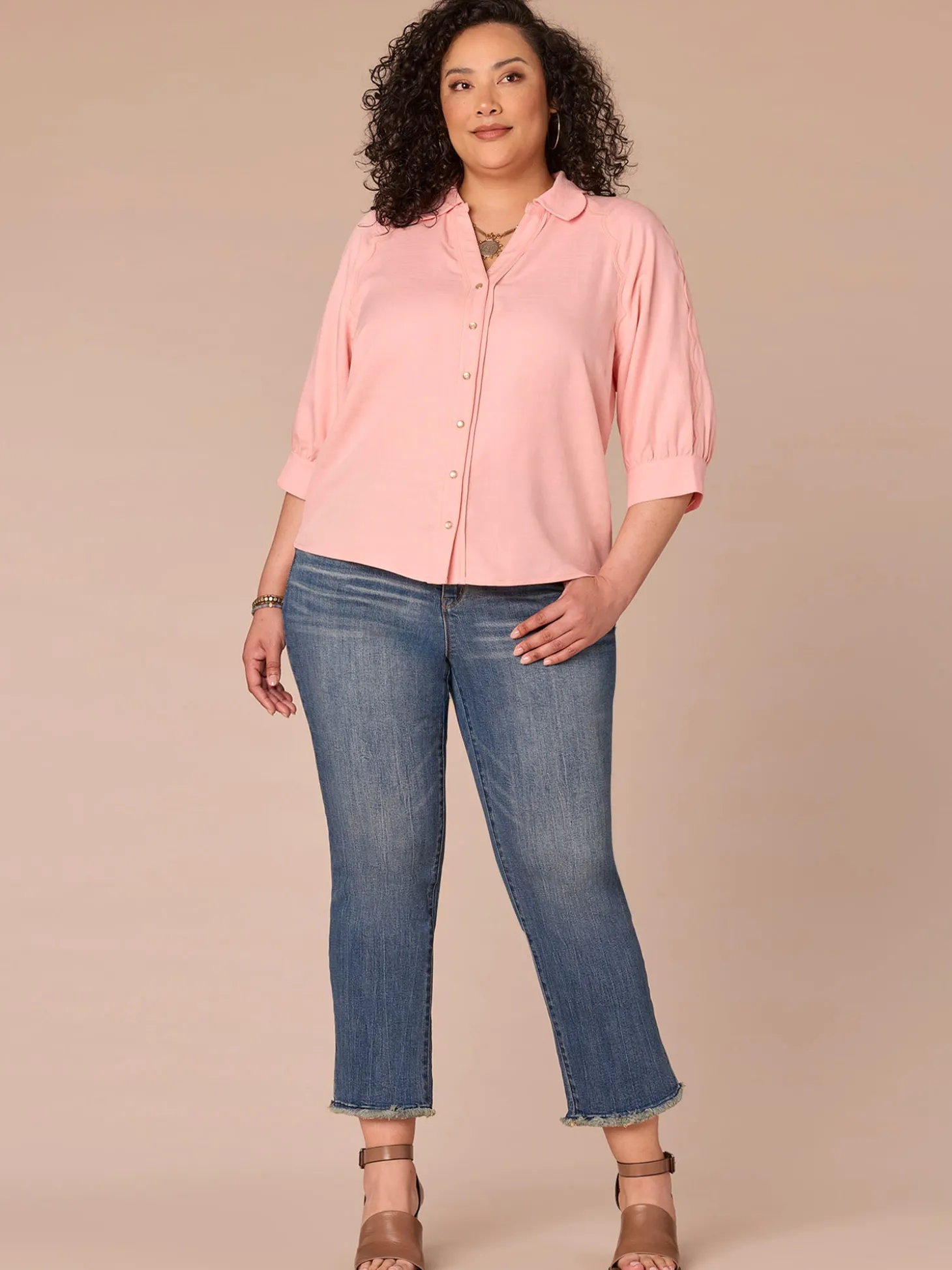 Below Elbow V-Neck Snap Front Plus Size Woven Shirt with Scallop Edge