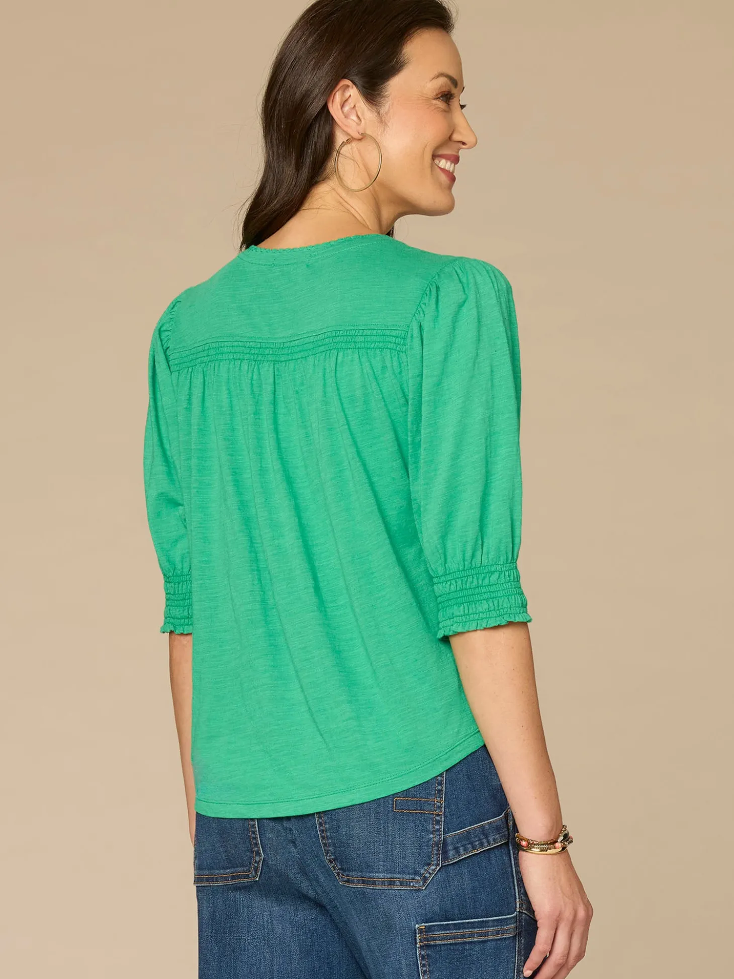 Elbow Blouson Sleeve Scallop V-Neck Smocked Plus Size Knit Top