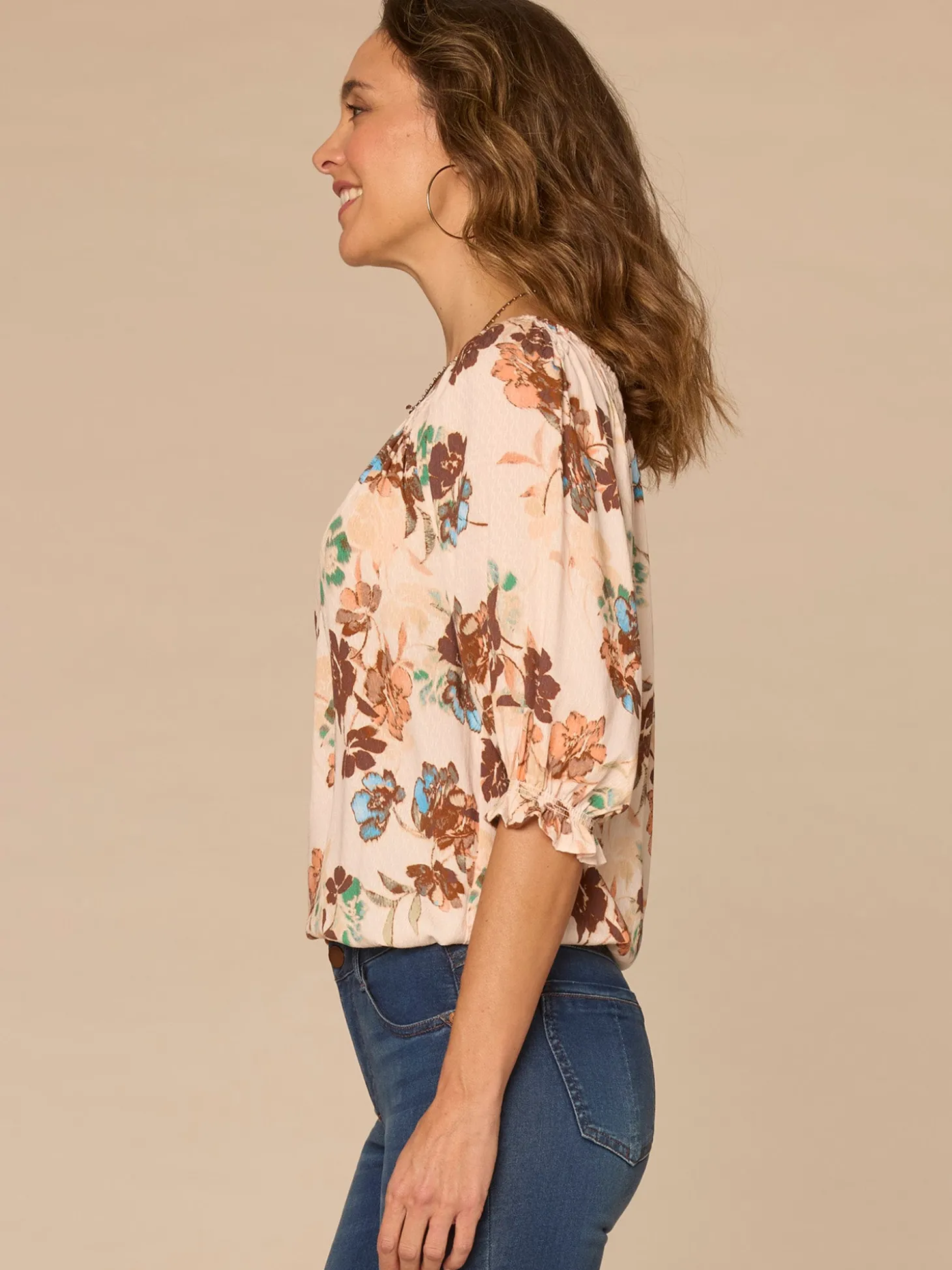 Elbow Blouson Sleeve Scoop Neck Bubble Hem Floral Print Woven Top