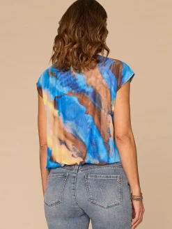 Extended Cap Sleeve Scoop Neck Pleated Bubble Hem Printed Knit Top