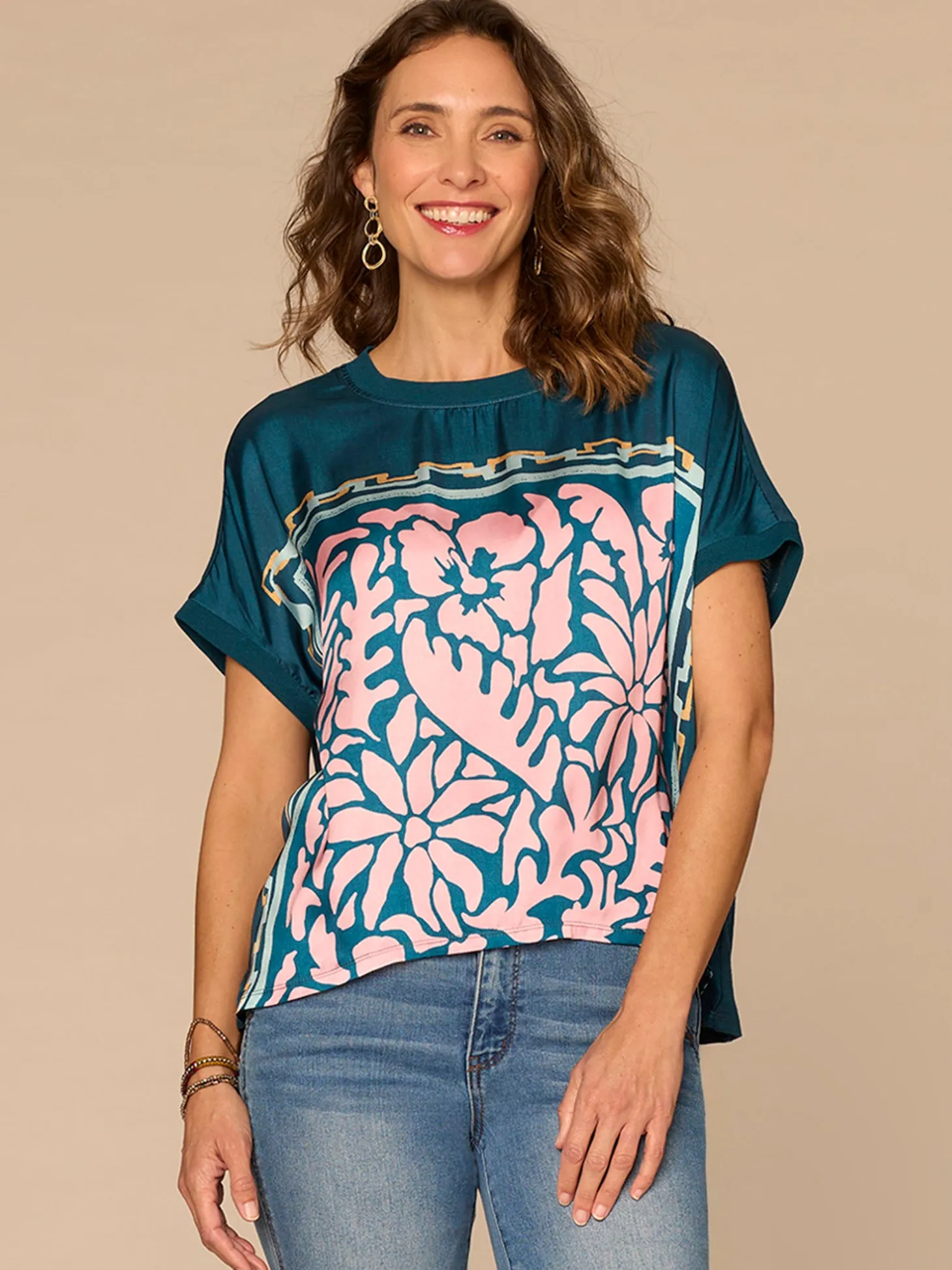 Extended Short Sleeve Scoop Neck Placement Print Mixed Media Knit Top