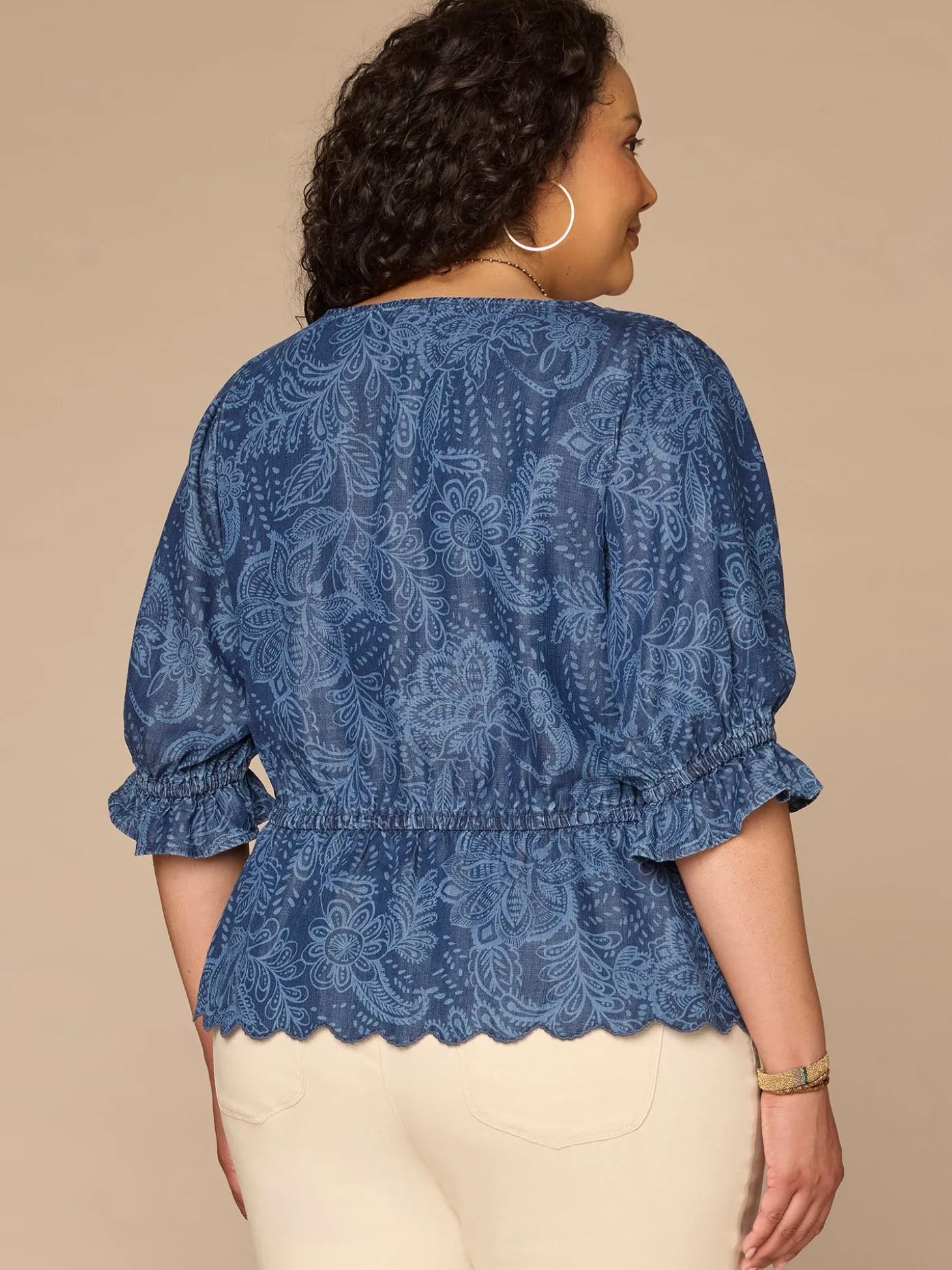 Lantern Sleeve V-Neck Scallop Printed Lyocell Plus Size Woven Top