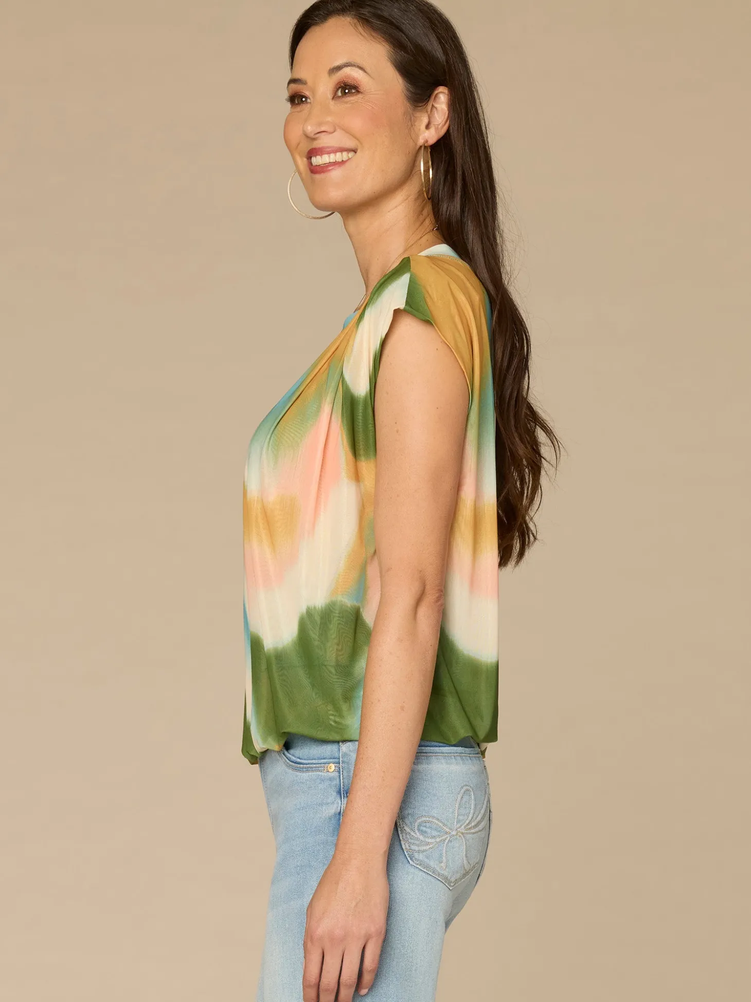 Pleated Cap Sleeve Scoop Neck Bubble Hem Placement Print Knit Top