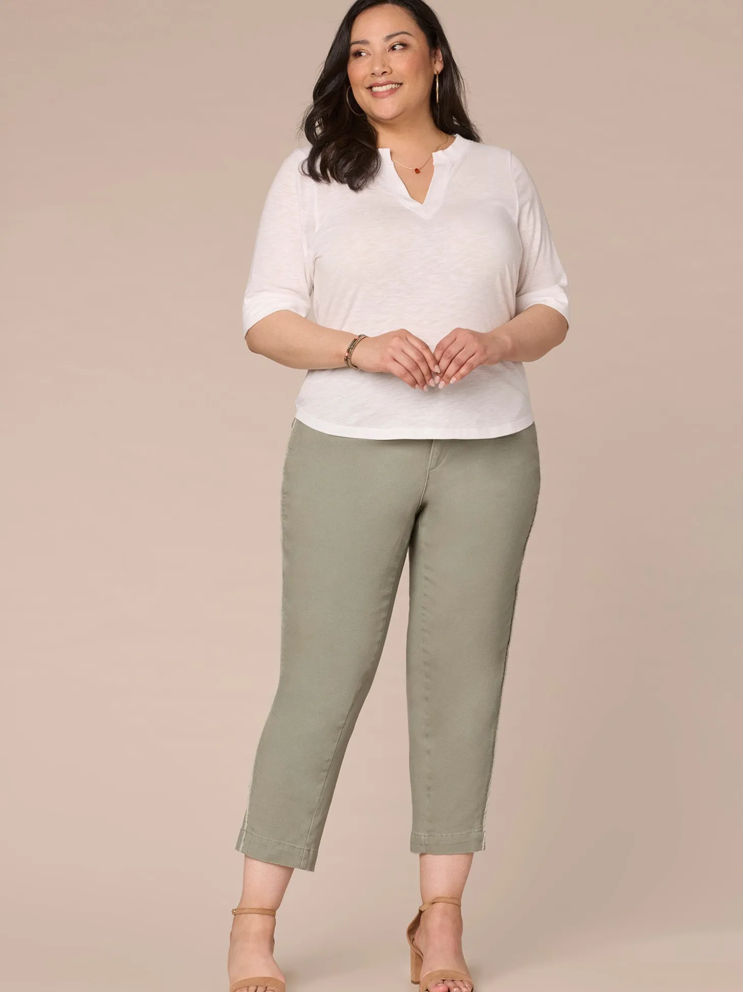 Roll Cuff Sleeve Round Split V-Neck Surplus Hem Plus Size Knit Top