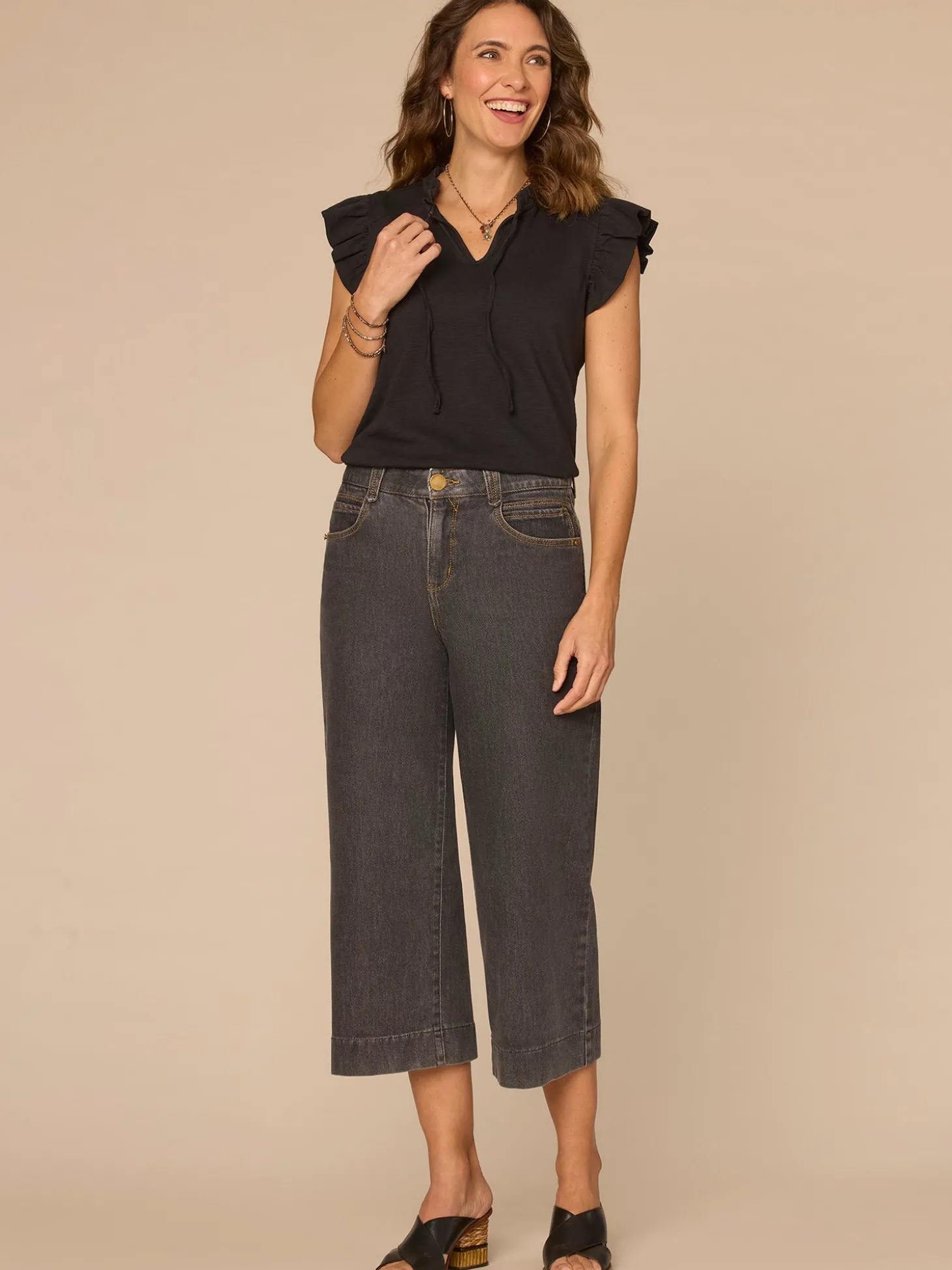 Ruffle Cap Sleeve Stand Collar Notch Neck Knit Top with Tie