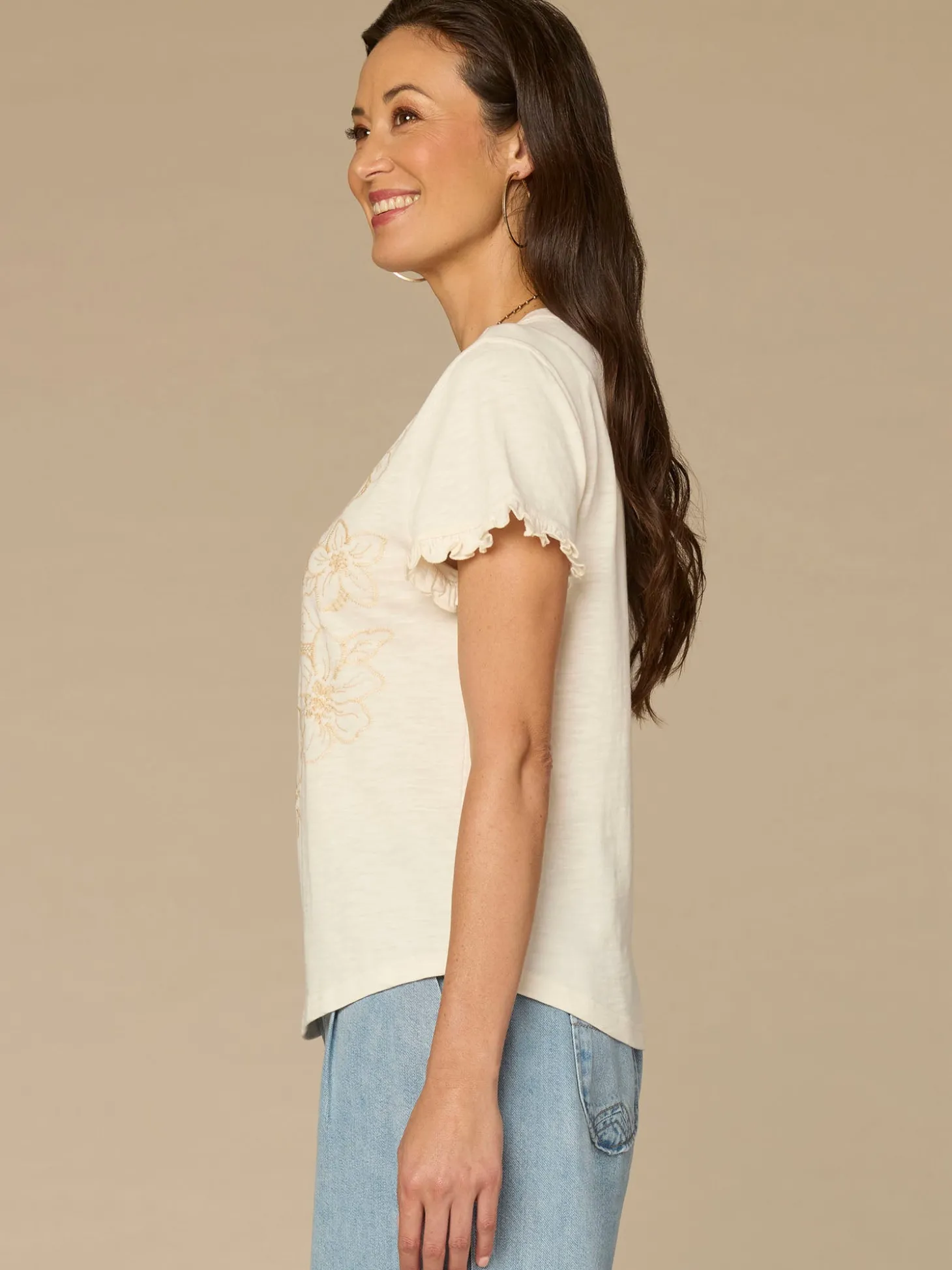 Short Ruffle Sleeve Crew Neck Floral Embroidered Knit Top
