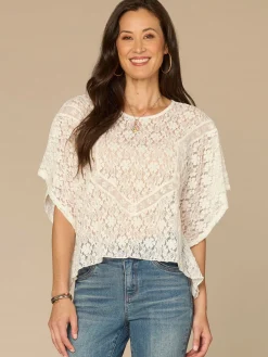 Short Sleeve Scoop Neck All Over Lace Knit Poncho