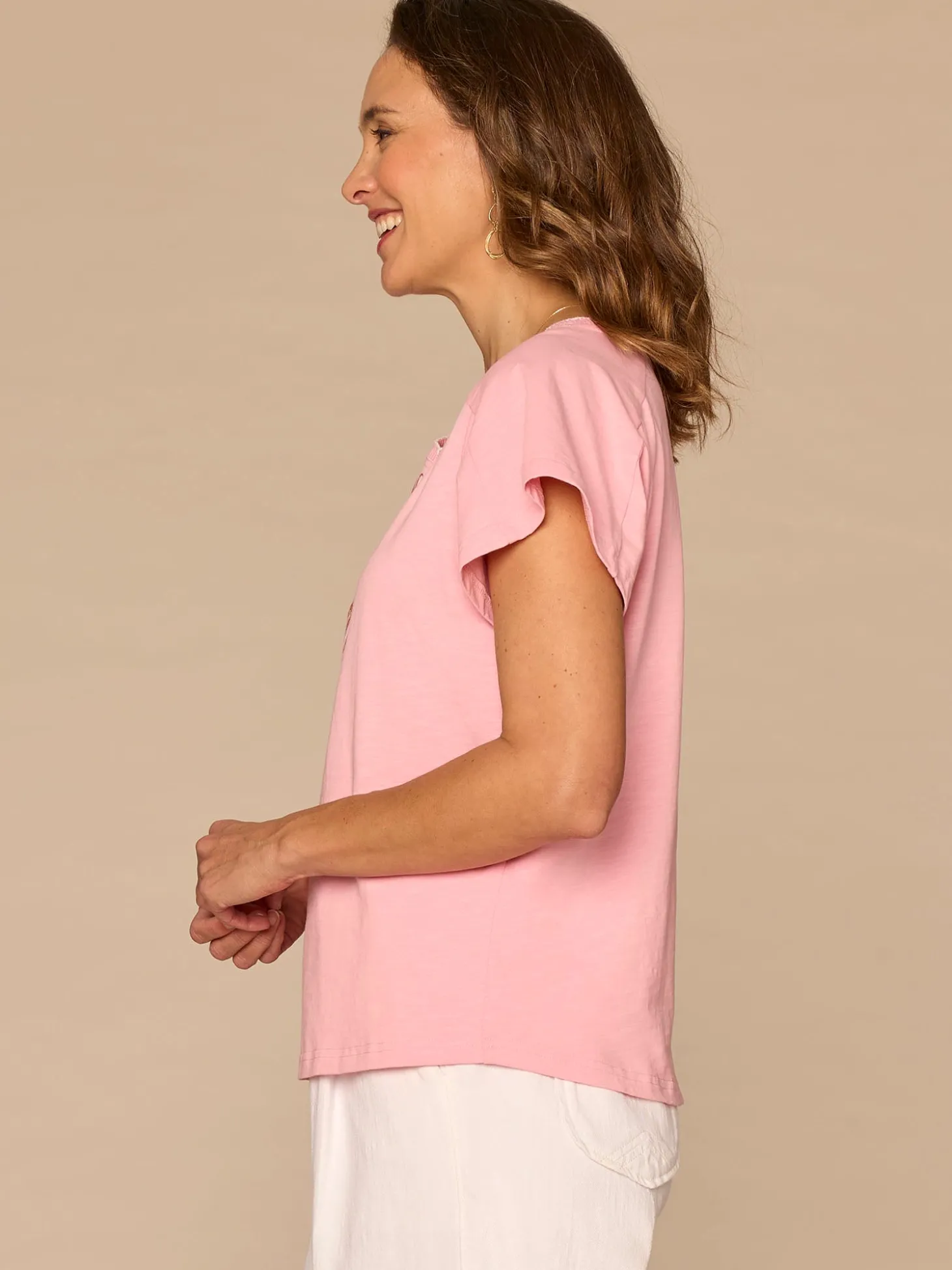 Short Sleeve Scoop Neck Palm Tree Embroidered Knit Boyfriend Tee