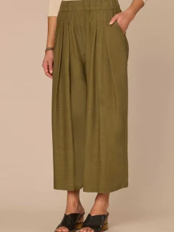 Skyrise Triple Pleat Cropped Petite Wide Leg Glider Pants