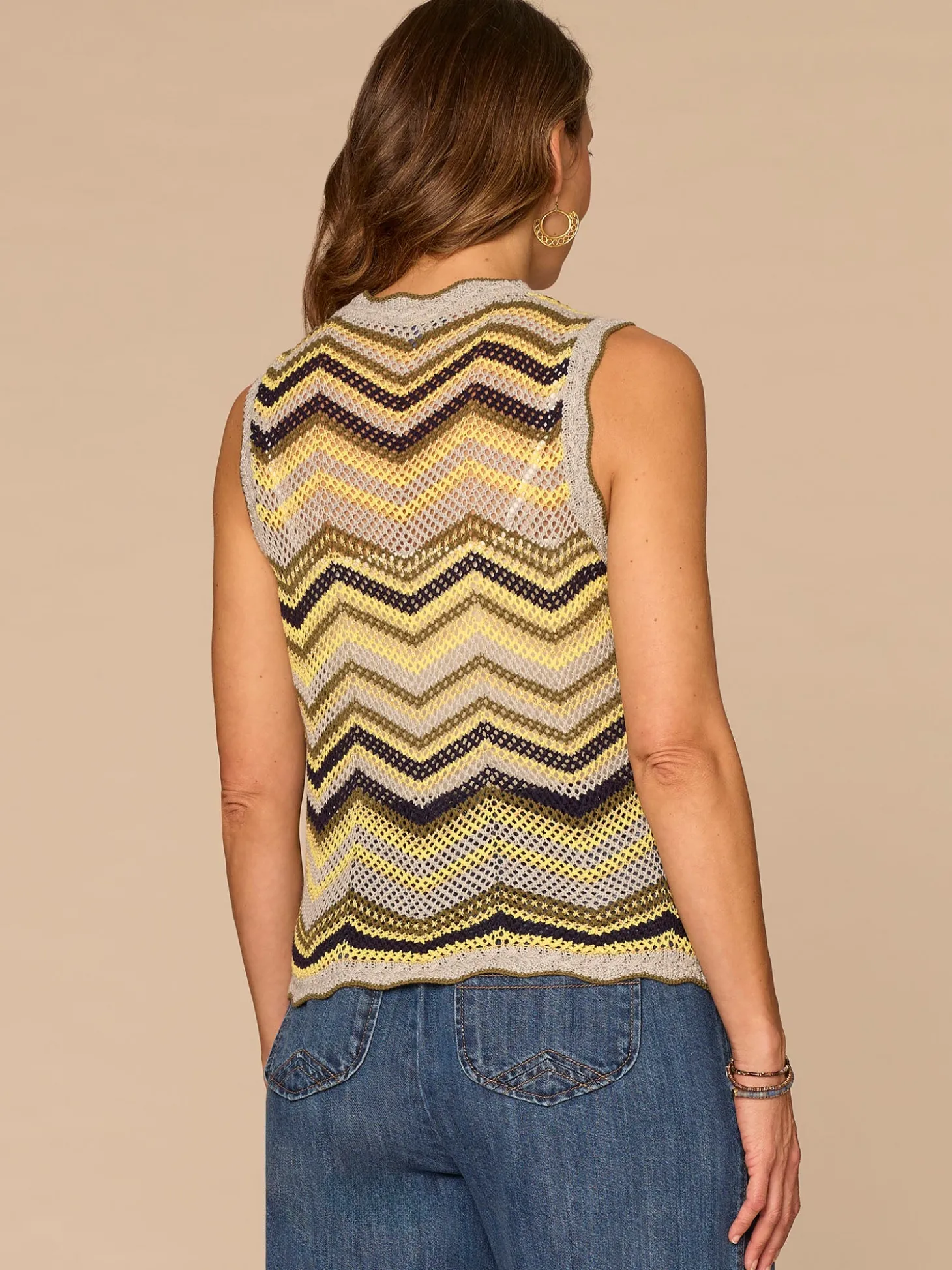 Sleeveless Round Neck Metallic Chevron Stripe Petite Sweater Top