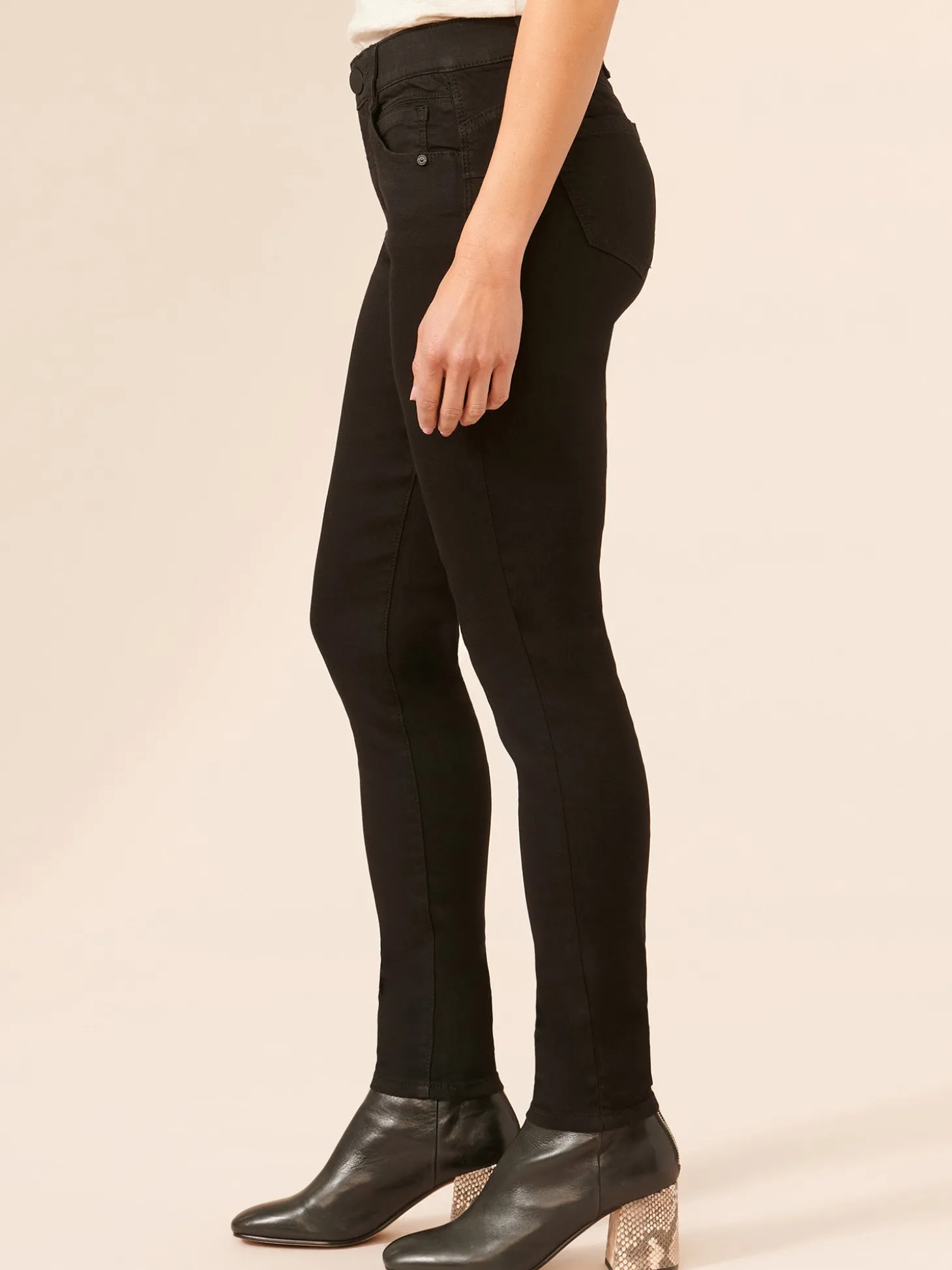 Stretch Black Denim "Ab"solution® Booty Lift Jegging