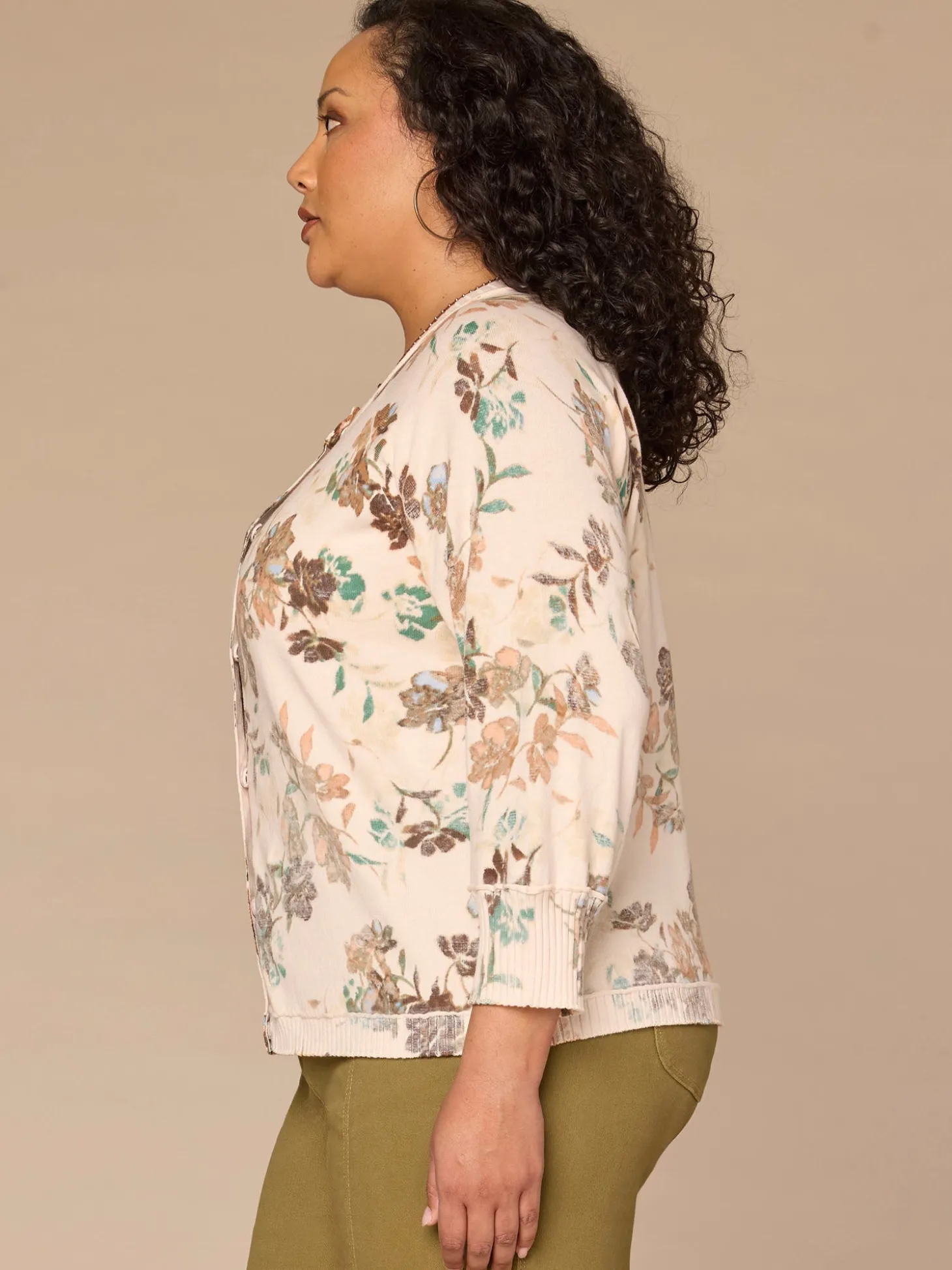 Three Quarter Sleeve Round Neck Reversible Plus Size Sweater Cardigan