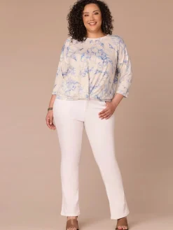 Three Quarter Sleeve Scoop Neck Twist Hem Printed Plus Size Knit Top